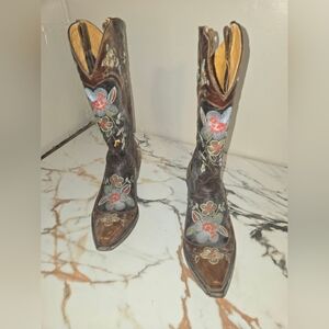 Old Gringo BONNIE  Womans Boots, Size  8 1/2 B, Rtls For $650.00 Asking $350.00